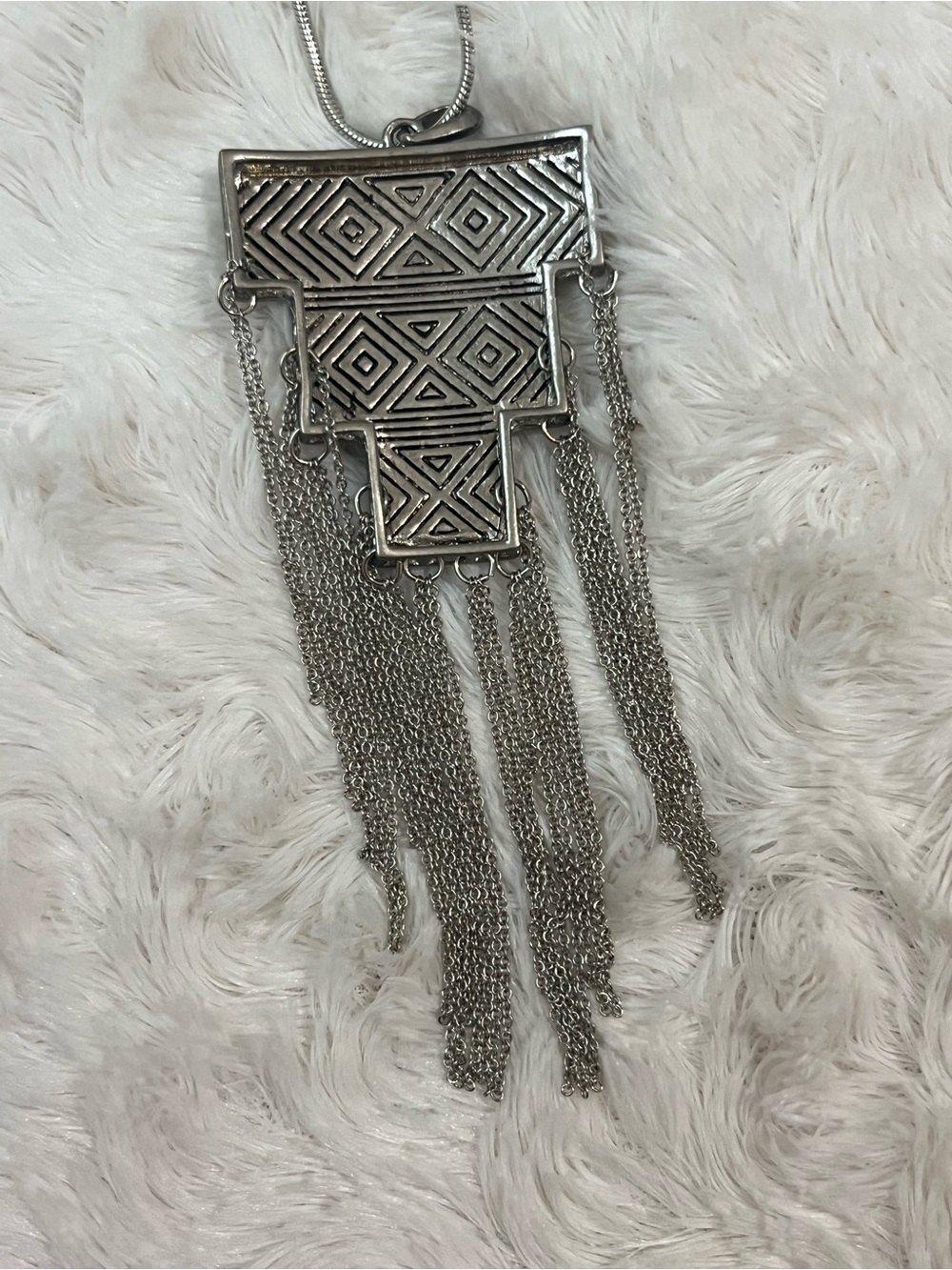 House of Harlow 1960 Silver-Tone Pyramid Fringe Pendant Necklace - Picture 5 of 6